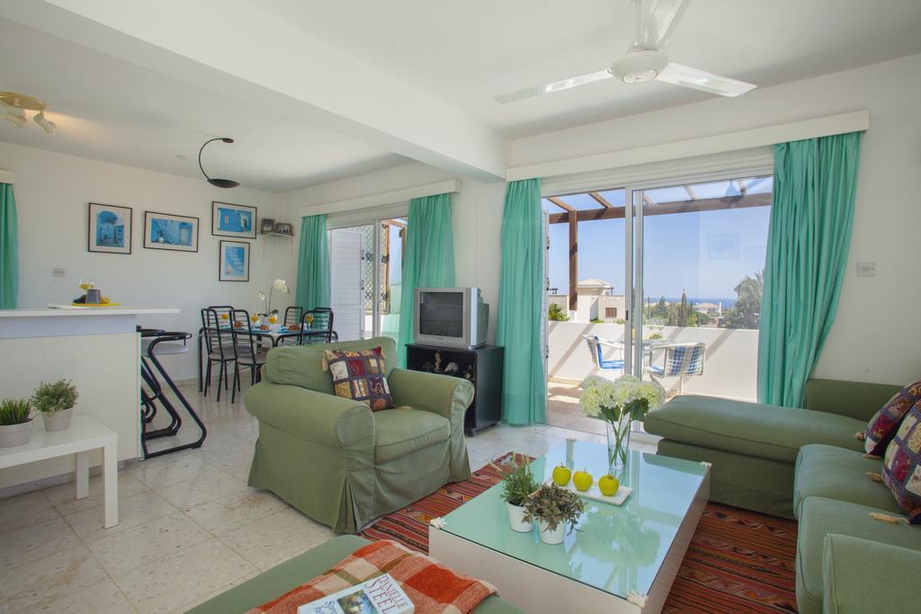 Protaras Holiday Suite Annie Экстерьер фото
