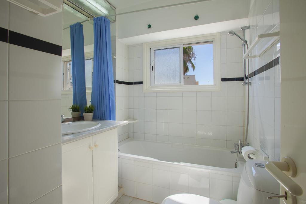Protaras Holiday Suite Annie Экстерьер фото